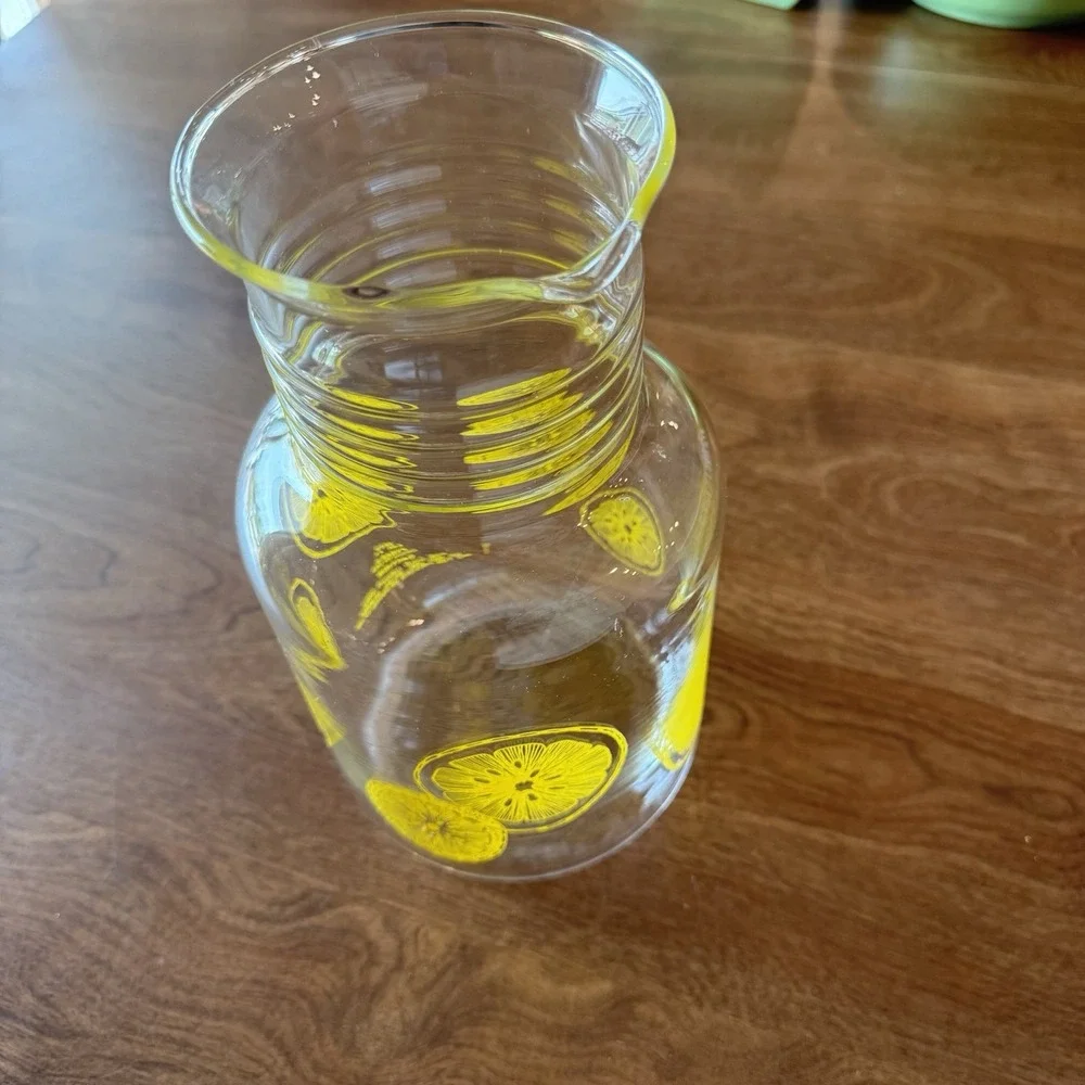 Vintage Pyrex 3520 2 Qt 2L Yellow Citrus Pattern Glass Carafe Pitcher No Lid